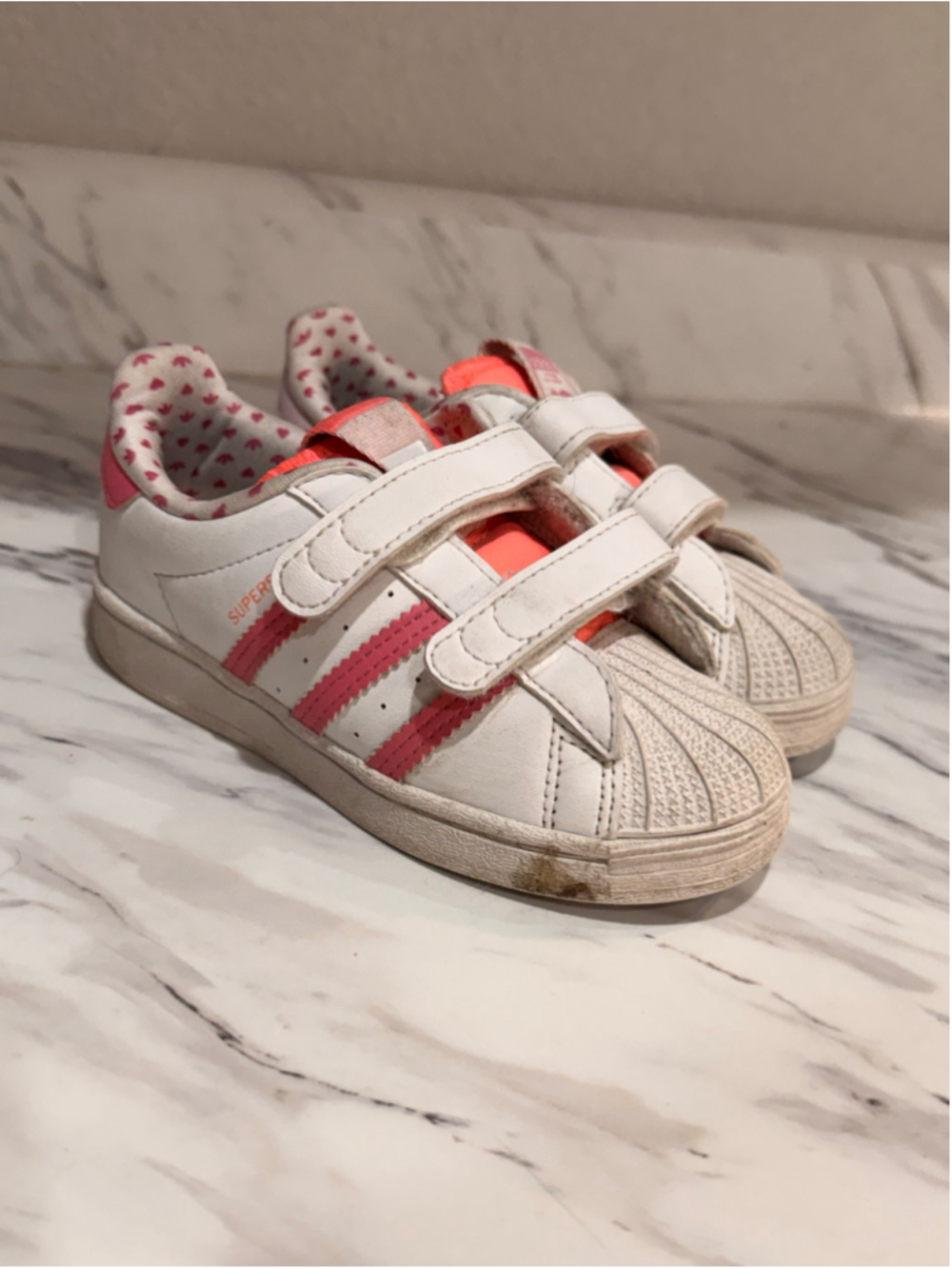 Adidas Superstar CF Toddler 8K White Pink Stripe Hearts Velcro Shoes